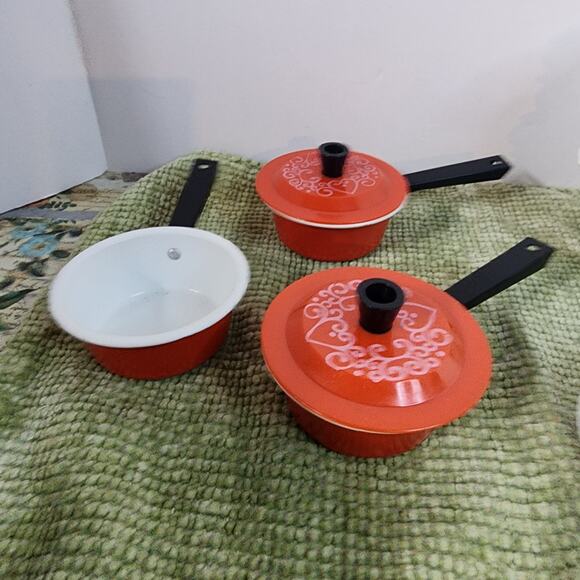 1970s Chilton Toys La Marjolaine Toy Cookware & Dish Set 16 Pc Vintage - Picture 3 of 16
